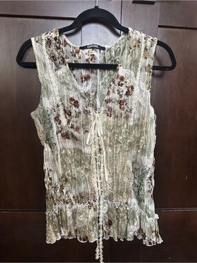 Le Grenier sequin Lace  Tank Top